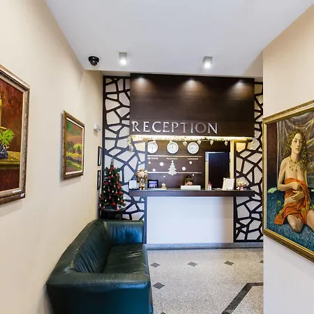 Pliska Hotell 3*