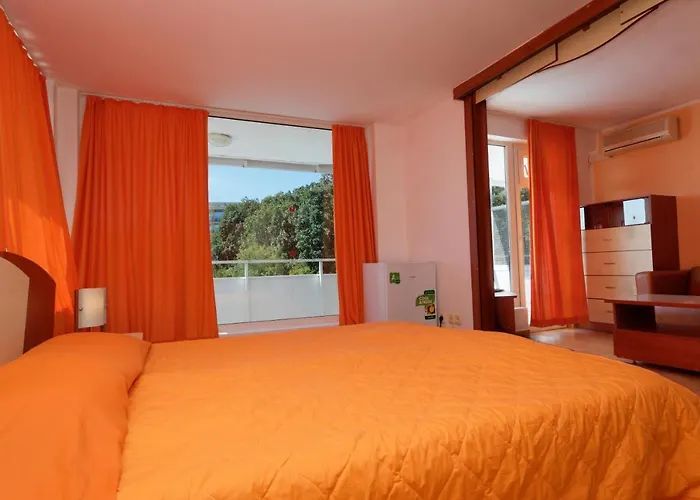 Pliska Отель 3*